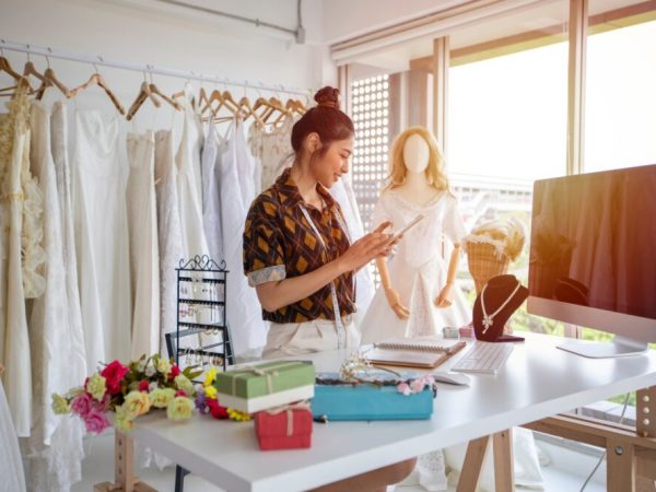 Small,Business,Of,Asian,Women,Fashion,Designer,Working,With,Wedding Small,Business,Of,Asian,Women,Fashion,Designer,Working,With,Wedding